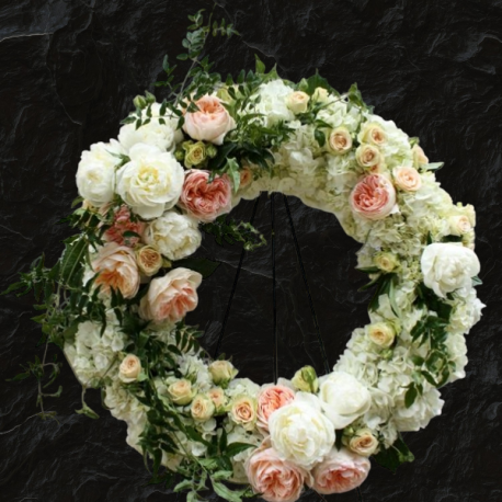 M & R Beautiful Garden Sympathy Wreaths